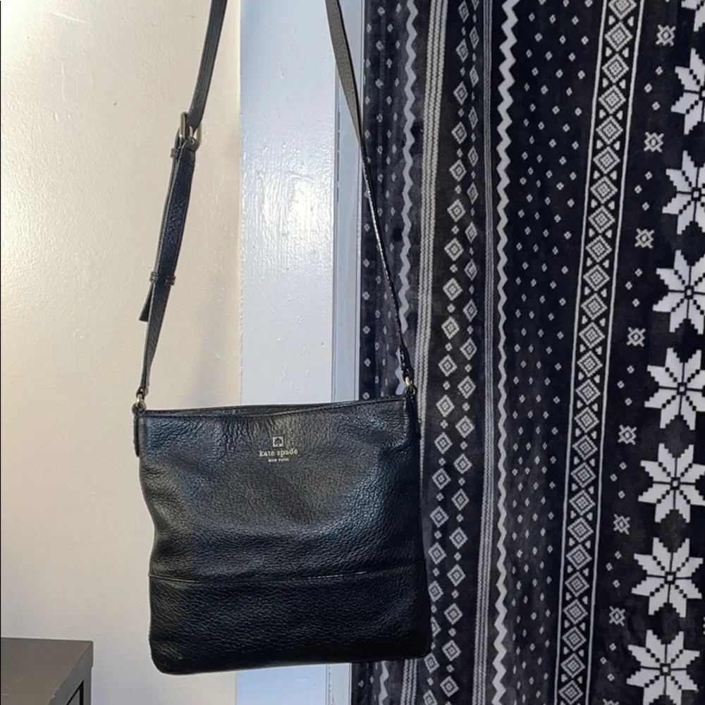 KATE SPADE Crossbody Bag - Picture 1 of 16
